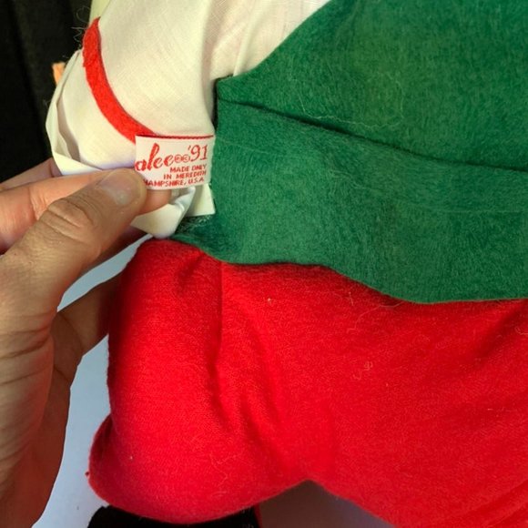 Annalee Holiday figurine Xmas Santa Mail 1991 post office letter carrier Doll. - Picture 6 of 10